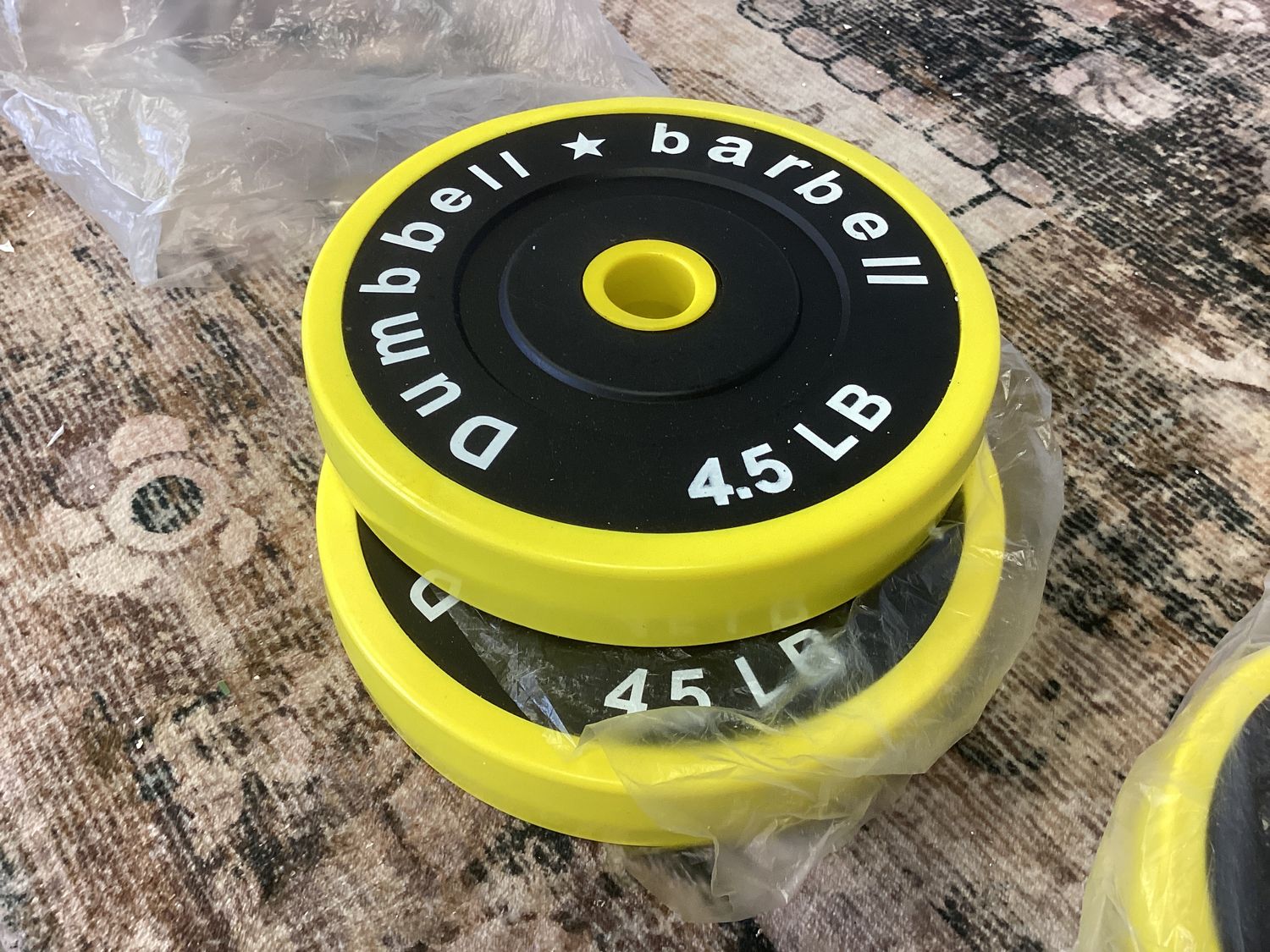 Set of 2 dumbbells -each 4.5;pounds