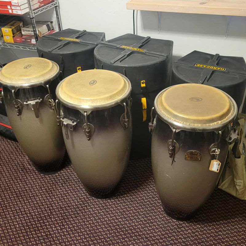 Pearl Elite Pro Series Congas + Cases