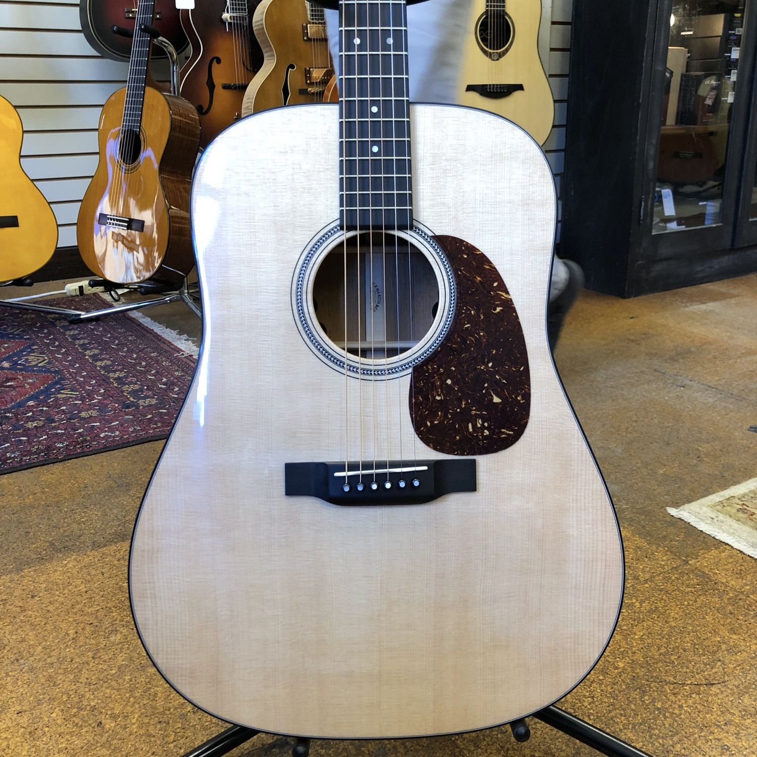 Martin D-16E Sitka Spruce/Mahogany Dreadnought Acoustic-Electric w/Soft-Shell Case