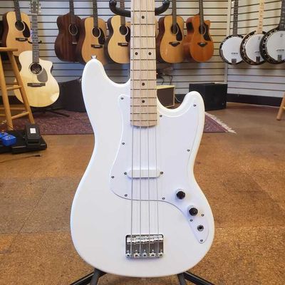 Squier Sonic Bronco Bass Guitar Arctic White