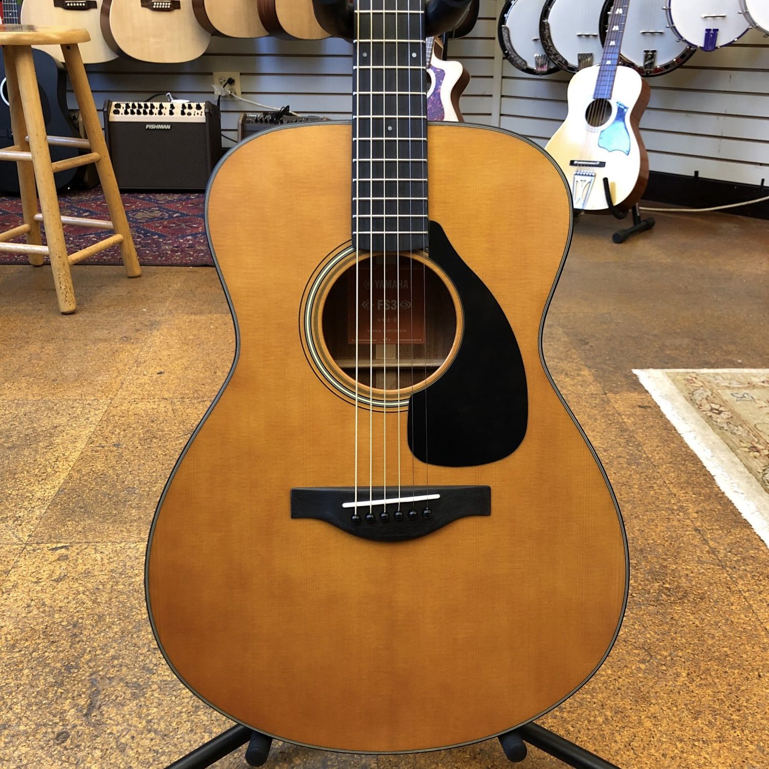 Yamaha Red Label FS3 All-Solid Concert Acoustic Guitar w/Padded Gig Bag