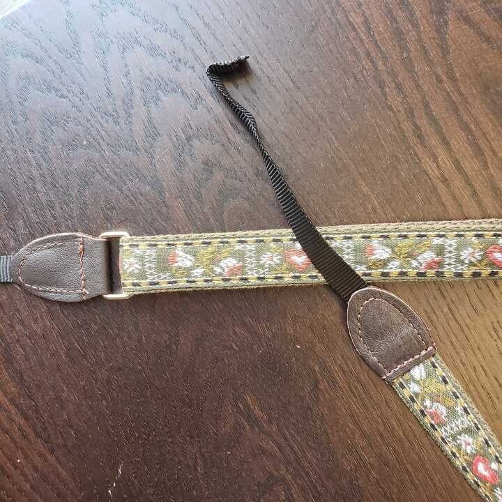 Souldier Ukulele Strap Bavarian Heart