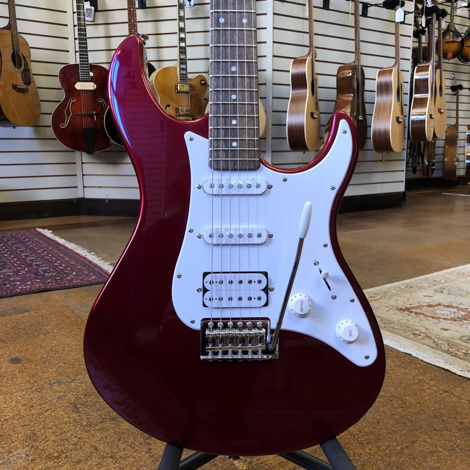 Yamaha PAC012 Pacifica Solid Body Electric Guitar Metallic Red