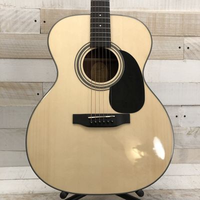 Bristol BM-16 Spruce/Mahogany 000 Acoustic Guitar w/Padded Gig Bag