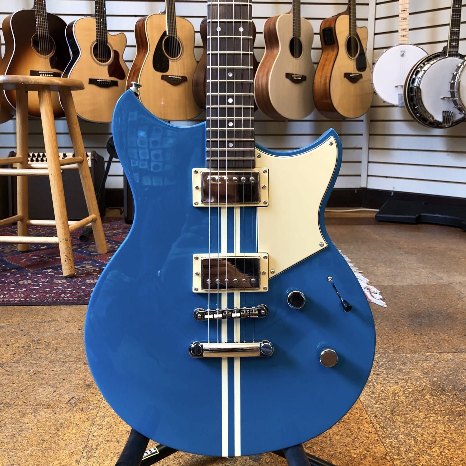 Yamaha Revstar Element RSE20 Solid Body Electric Guitar Swift Blue