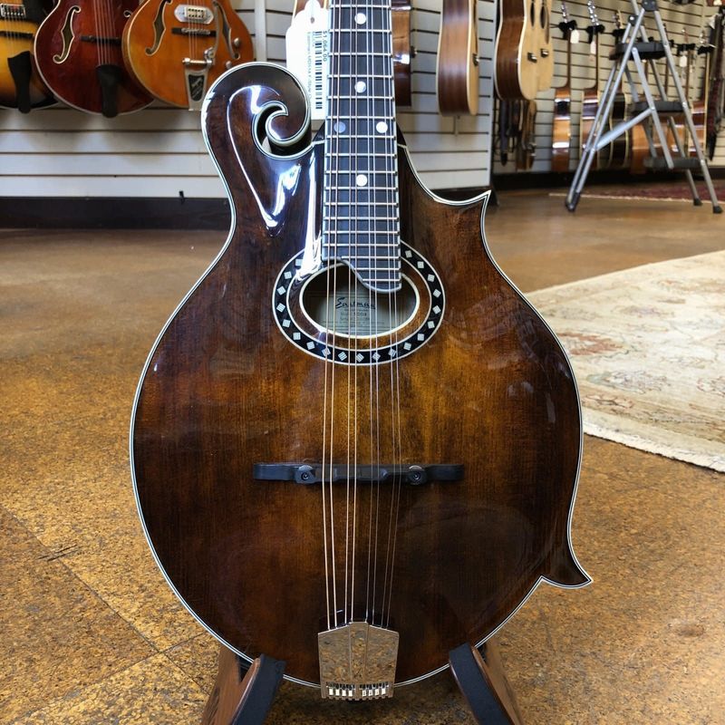 Eastman MD514 F-Style Oval Hole Mandolin Classic Finish w/Hard Case