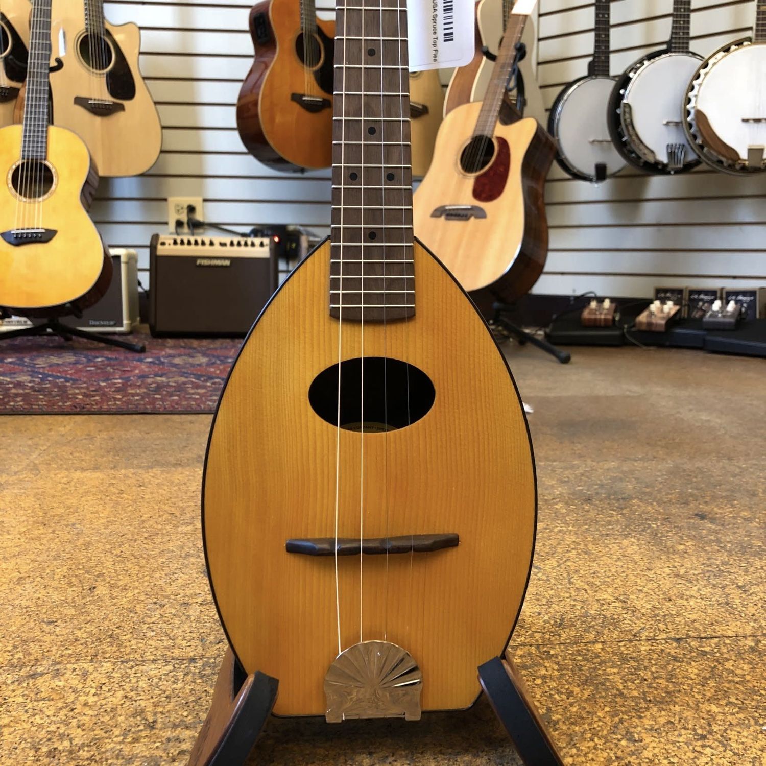 Magic Fluke USA Adirondack Spruce Top Flea Mandolin Amber w/Padded Gig Bag