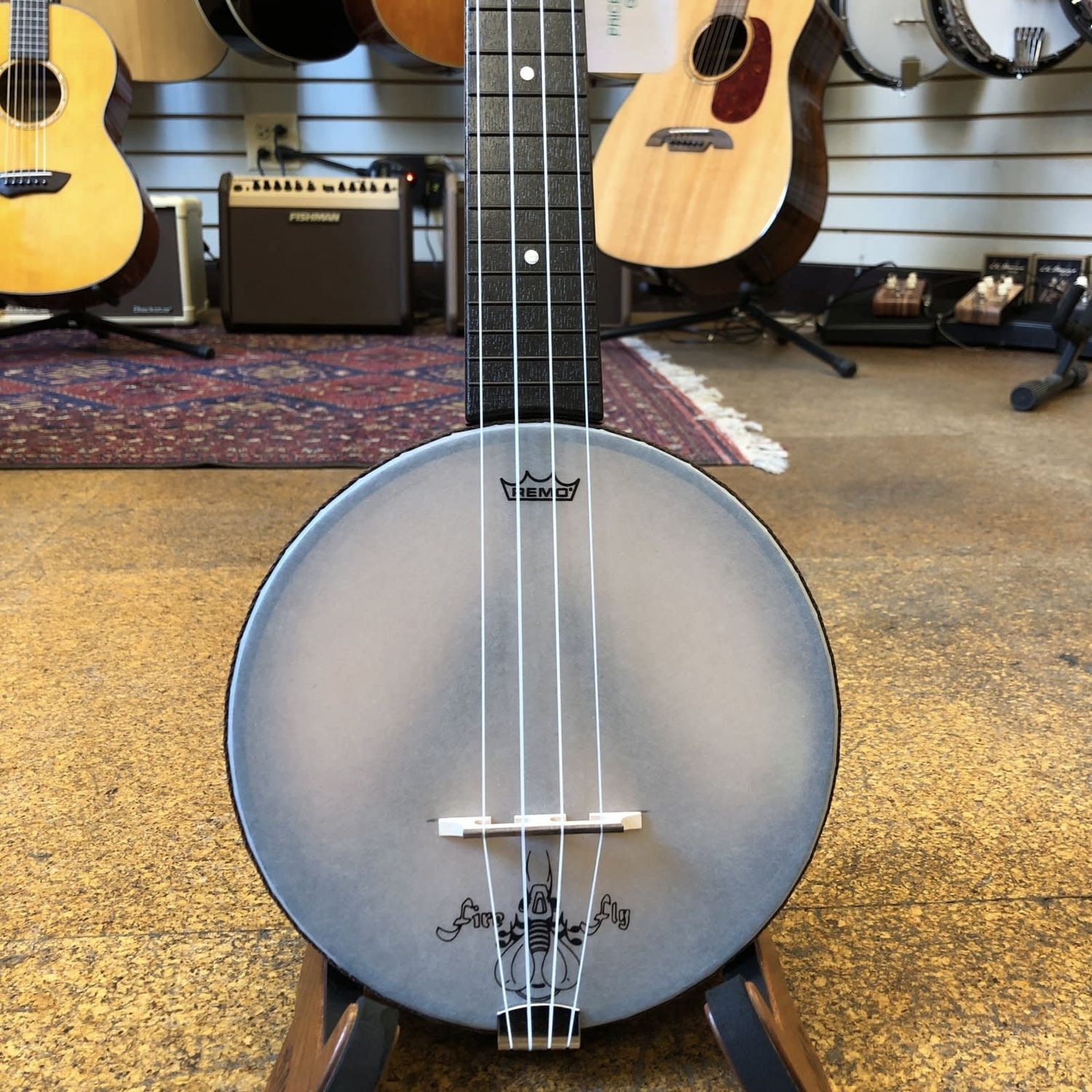 Magic Fluke USA Firefly Soprano Banjo Ukulele Walnut w/Geared Tuners Padded Gig Bag