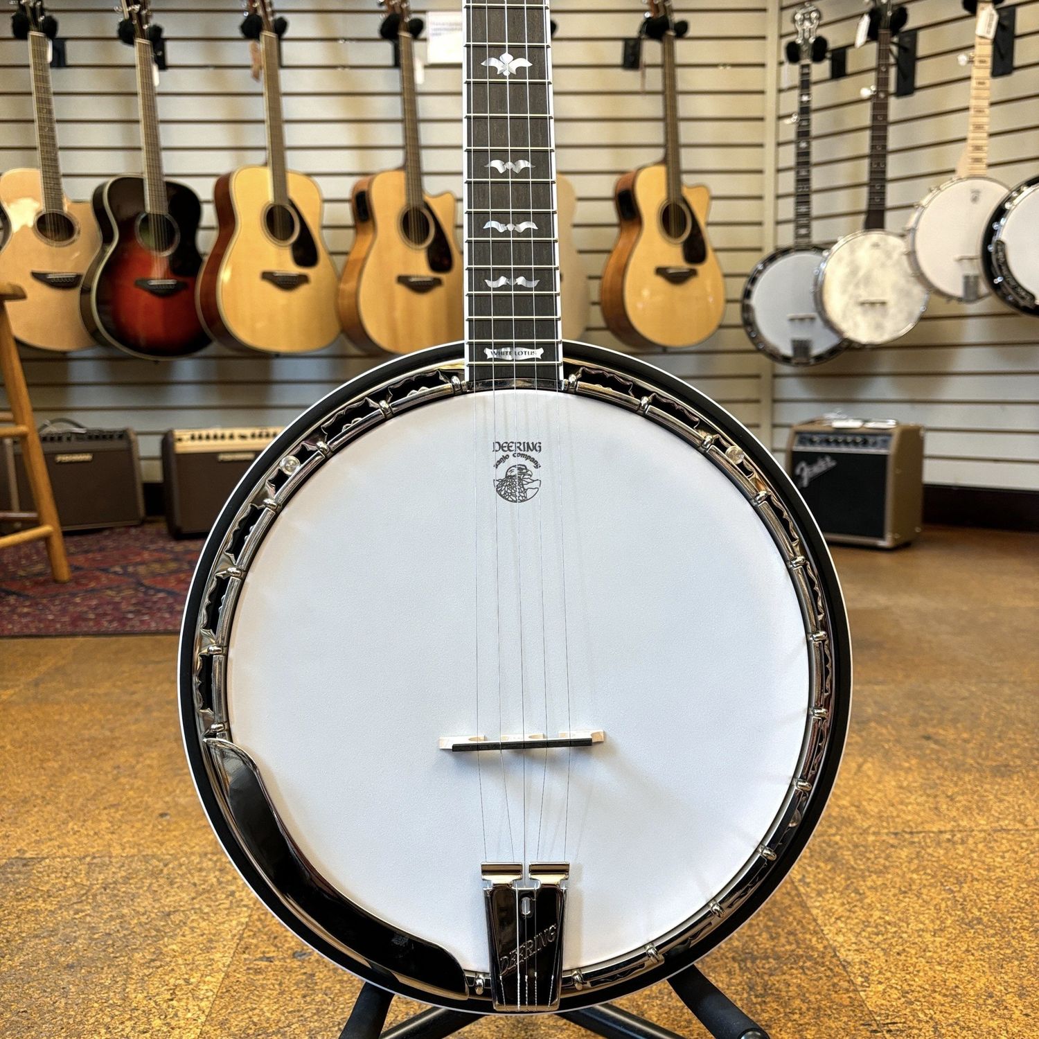 Deering White Lotus  5-String  Banjo w/Hard Case