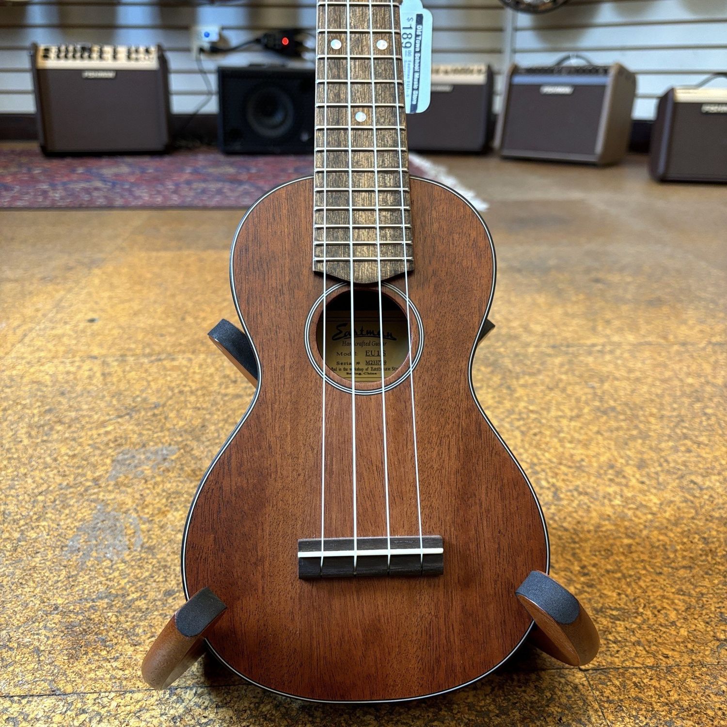 Eastman EU1-S All-Mahogany Soprano Ukulele Classic Finish w/Padded Gig Bag