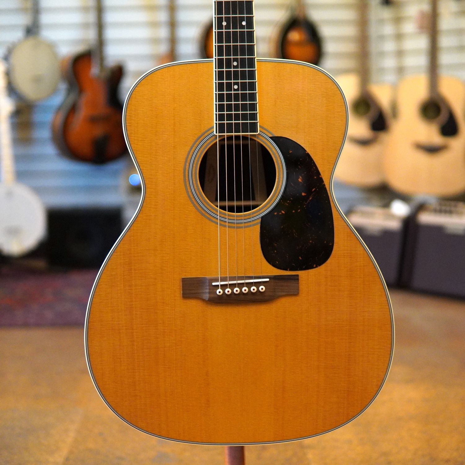 Martin M-36 Standard Series Sitka Spruce/East Indian Rosewood Acoustic w/Hard Case