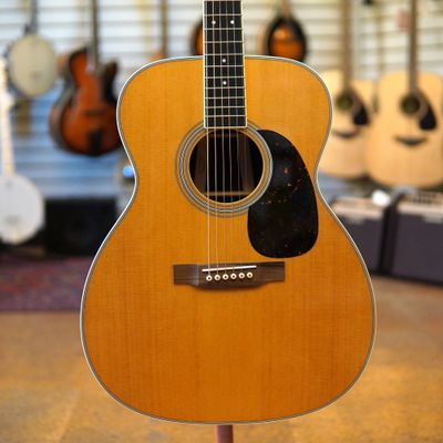 Martin M-36 Standard Series Sitka Spruce/East Indian Rosewood Acoustic w/Hard Case