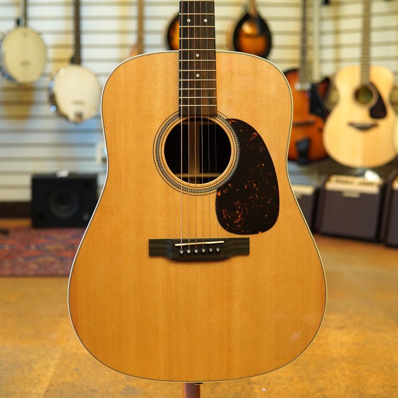 Martin D-16E Sitka Spruce/Rosewood Acoustic-Electric Guitar w/Padded Gig Bag