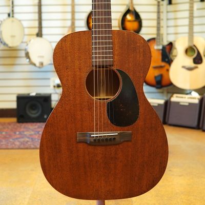 Martin 00-15M All-Mahogany Acoustic Guitar w/Soft-Shell Case
