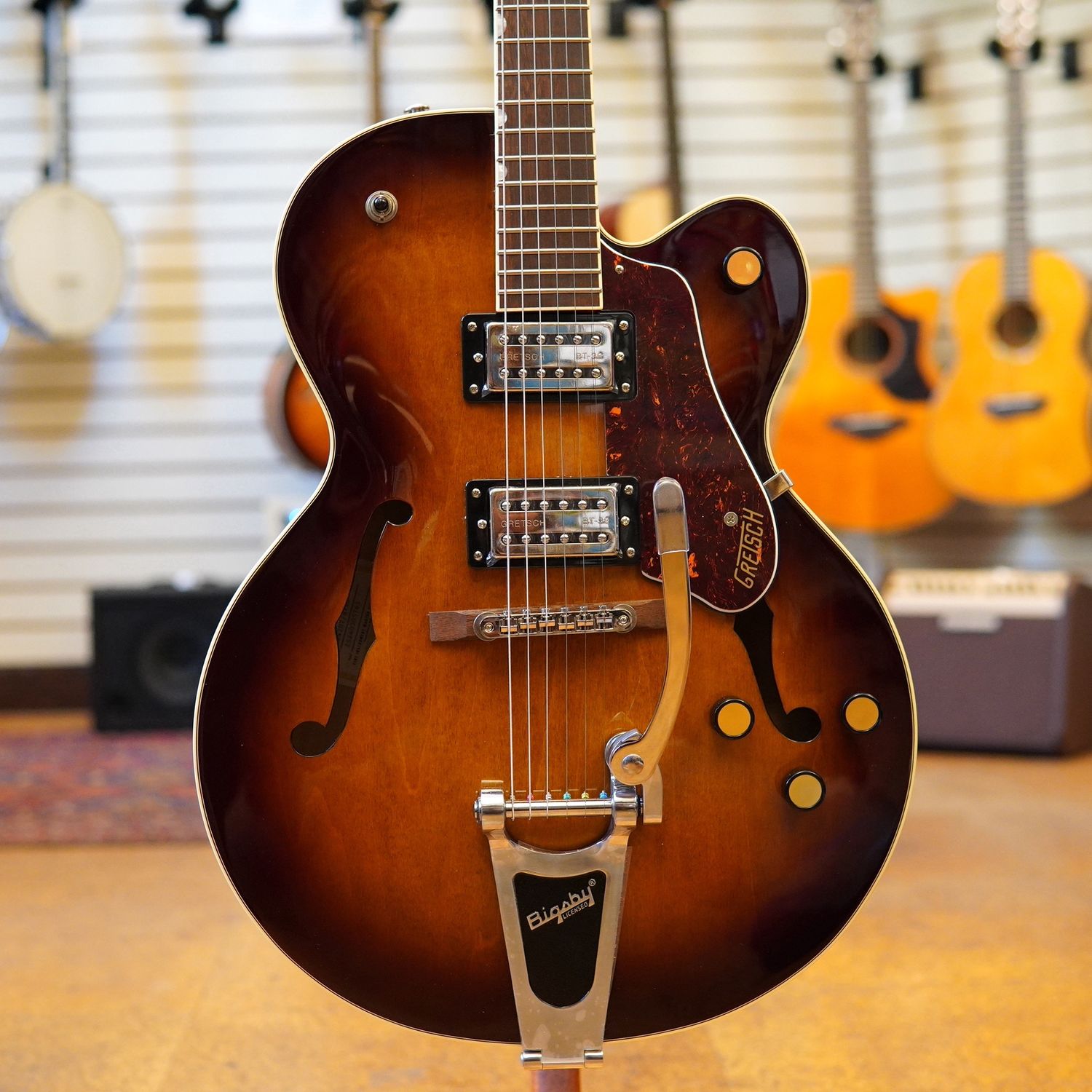Gretsch G2420T Streamliner Hollow Body with Bigsby, Laurel Fingerboard, Broad&#39;Tron BT-3S Pickups, Havana Burst