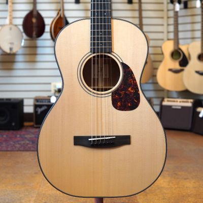 Furch Vintage 1 OOM-SM Sitka Spruce/African Mahogany Acoustic Guitar w/Hard Case