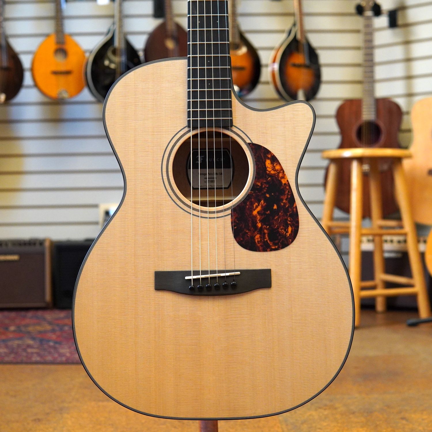 Furch Vintage Pure SM Sitka Spruce/Mahogany Orchestra Model Cutaway Acoustic Guitar w/Padded Gig Bag