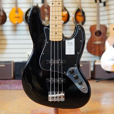 Fender Standard Jazz Bass Black