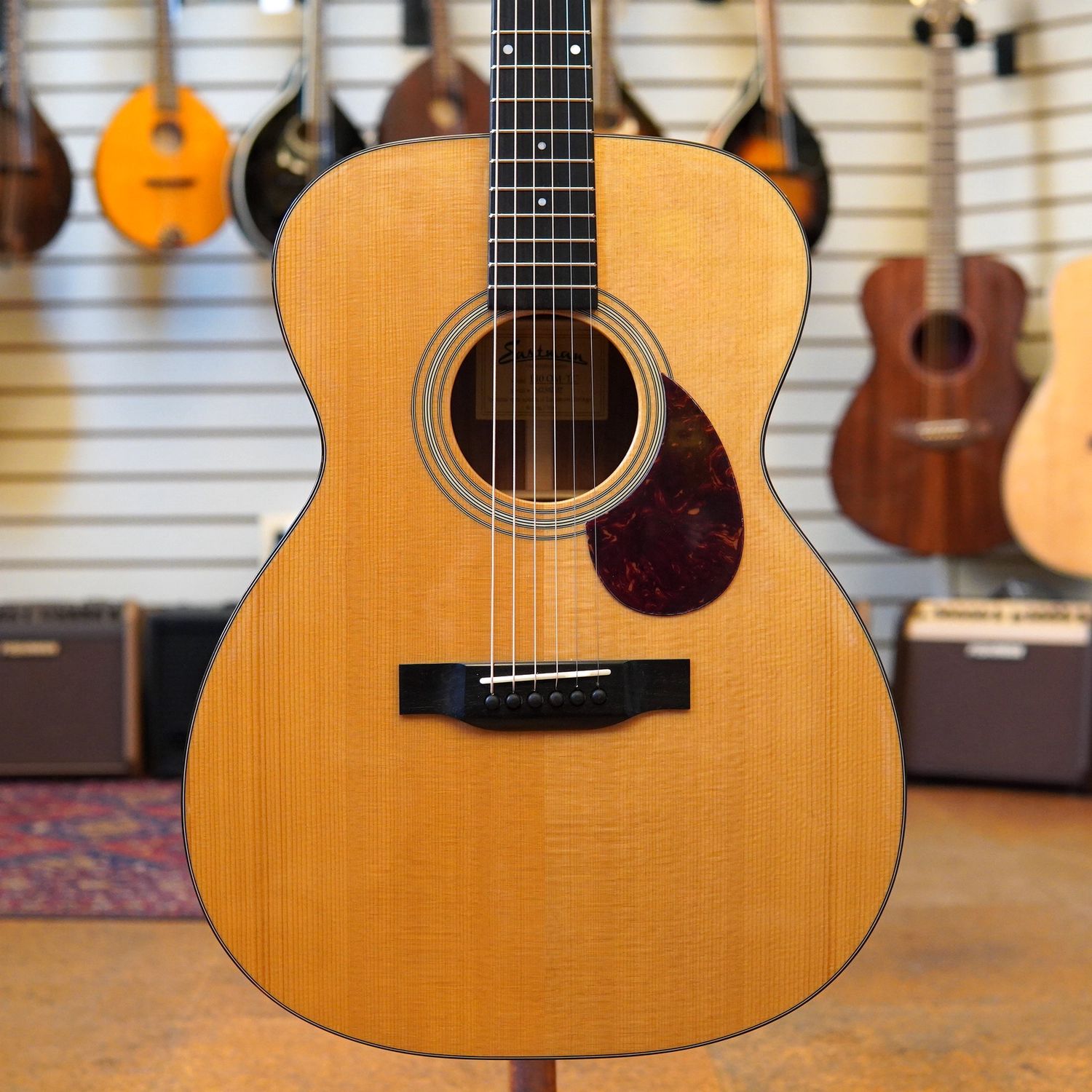 Eastman E10OM-TC Thermo-cured Adirondack Spruce/Mahogany Acoustic w/Hard Case