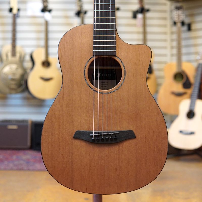 Furch Pioneer CM Red Cedar/Mahogany Acoustic Travel Guitar w/Padded Gig Bag