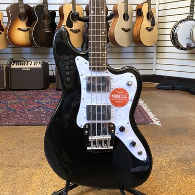 Squier Paranormal Rascal Bass HH, Laurel Fingerboard, White Pearloid Pickguard, Metallic Black