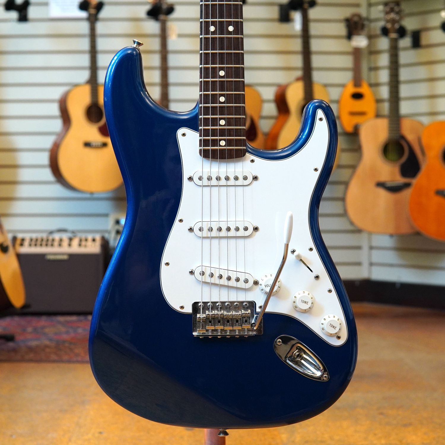 Fender Mexico Standard Stratocaster Electric Guitar 2008 Lake Placid Blue w/Fender Hard Case