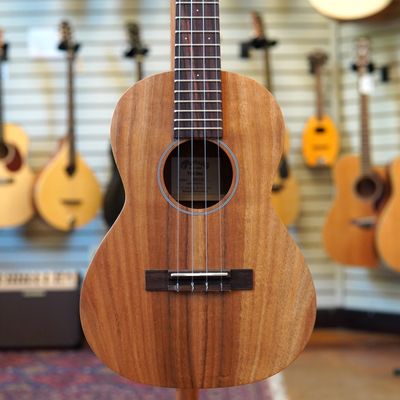 Martin T1K All-Koa Tenor Ukulele w/Padded Gig Bag
