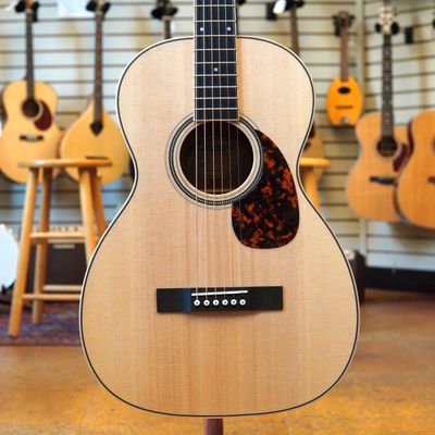 Larrivee USA 00-03 Recording Series Sitka Spruce/Mahogany Acoustic Guitar w/Hard Case
