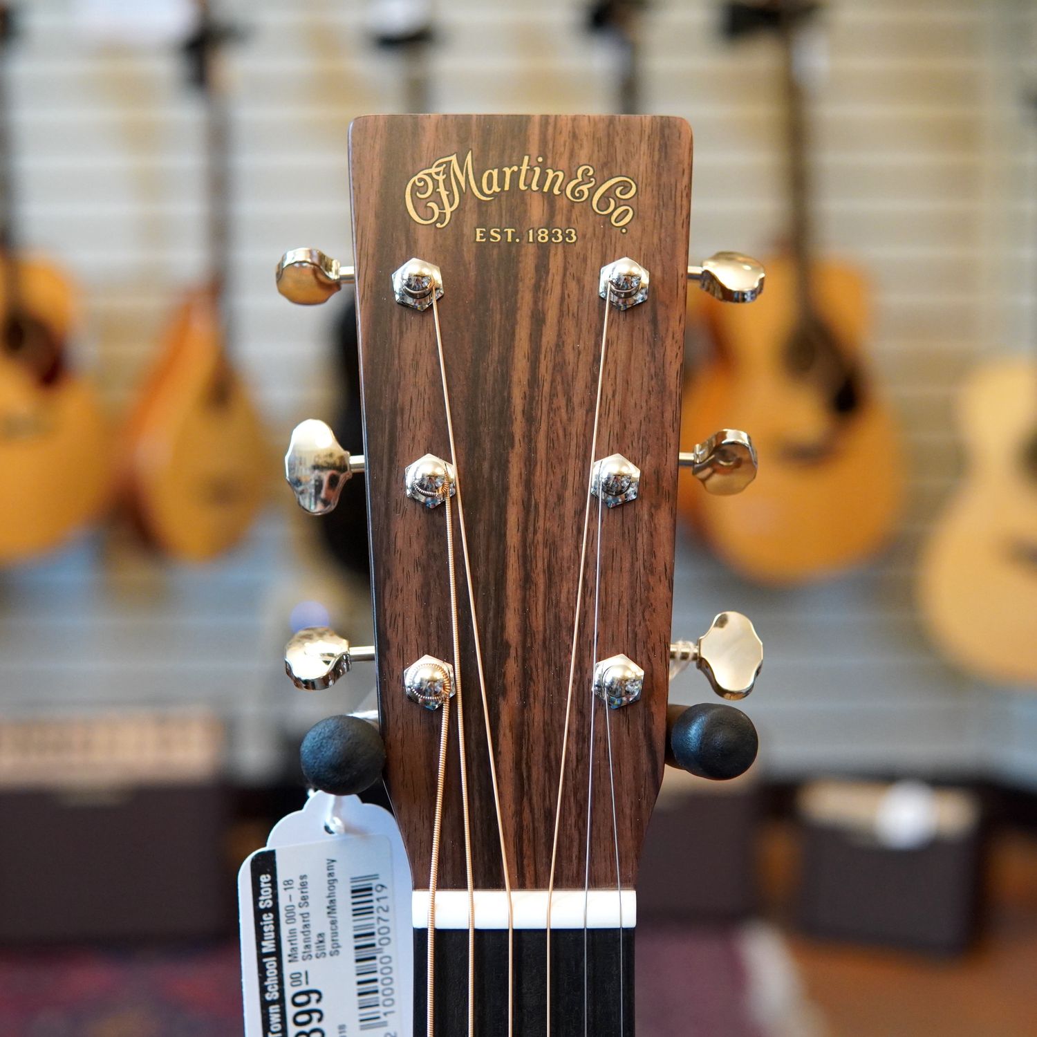 Martin 000-18 Standard Series Sitka Spruce/Mahogany Acoustic