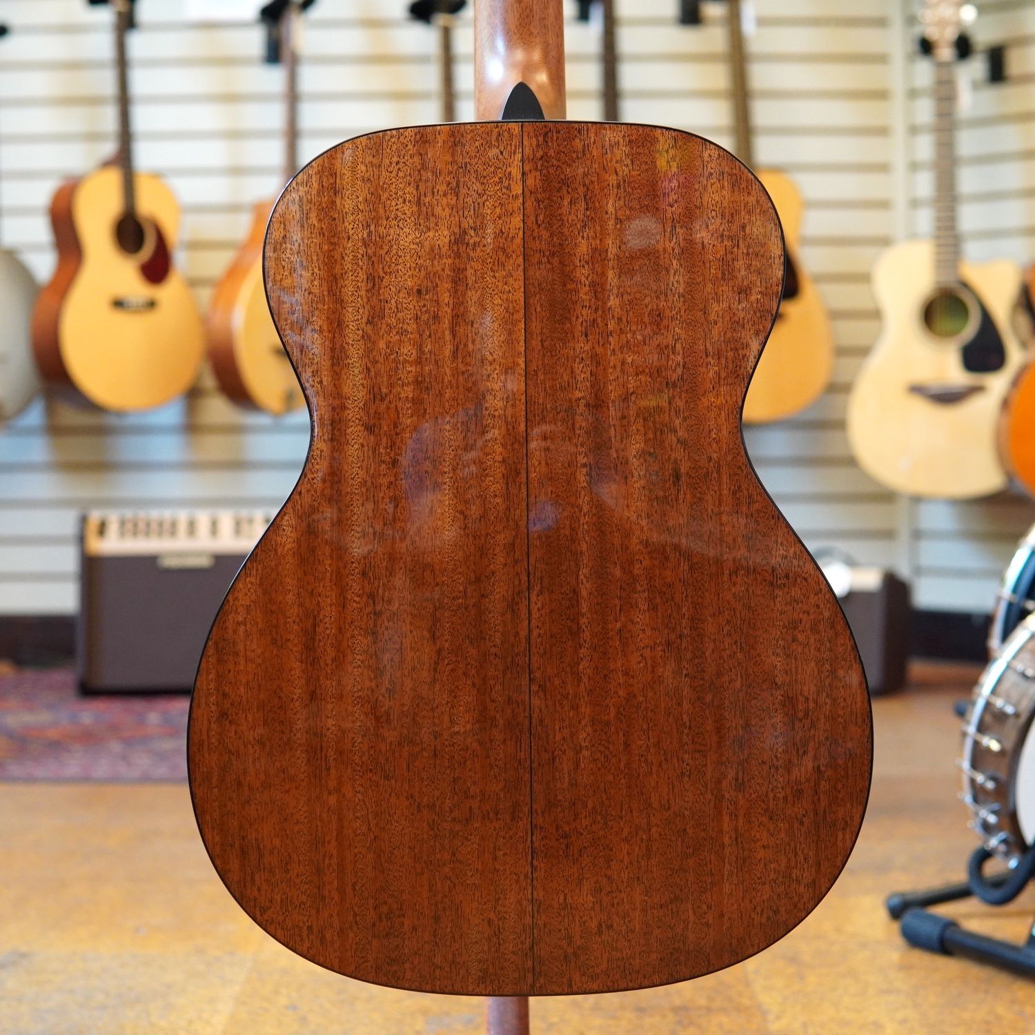 Martin 000-18 Standard Series Sitka Spruce/Mahogany Acoustic