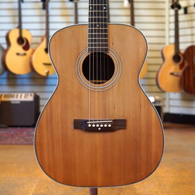 Harmony (Chicago) H1203 Sovereign Solid Spruce/Mahogany OM Acoustic-Electric Guitar Early 1960s w/Hard Case
