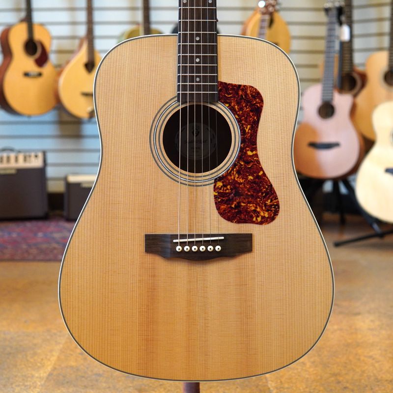 Guild D-240E Westerly Collection Spruce/Mahogany Dreadnought Acoustic-Electric Guitar