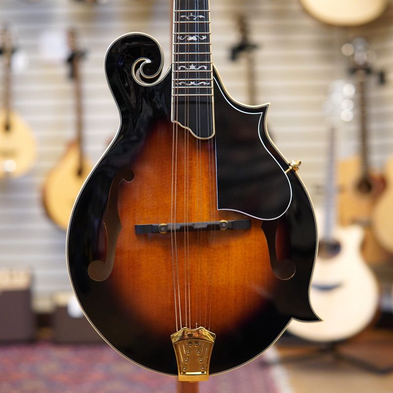 Gold Tone Mastertone GM-70+ F-Style All-Solid Mandolin High Gloss Tobacco Sunburst