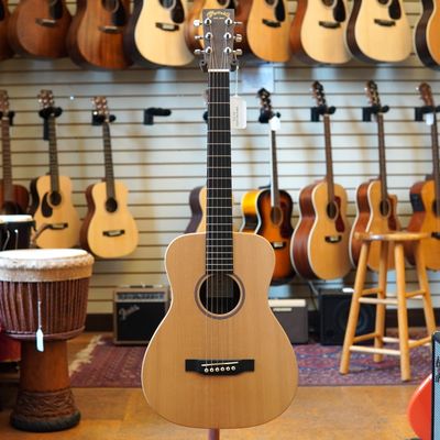Martin LX1 Little Martin Acoustic Guitar w/Padded Gig Bag Martin LX1 Little Martin Acoustic Guitar w/Padded Gig Bag