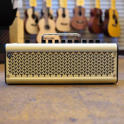 Yamaha THR30 II Wireless 30-watt Modeling Combo Cream