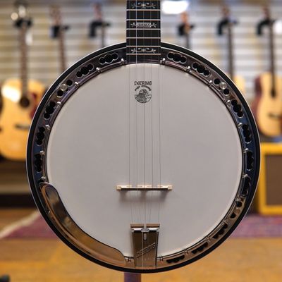 Deering Sierra 5-string Resonator Banjo w/Hard Case