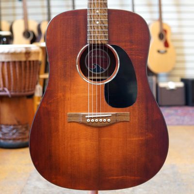 Eastman PCH-1D Sitka Spruce/Sapele Dreadnought Acoustic Guitar Classic Finish w/Padded Gig Bag