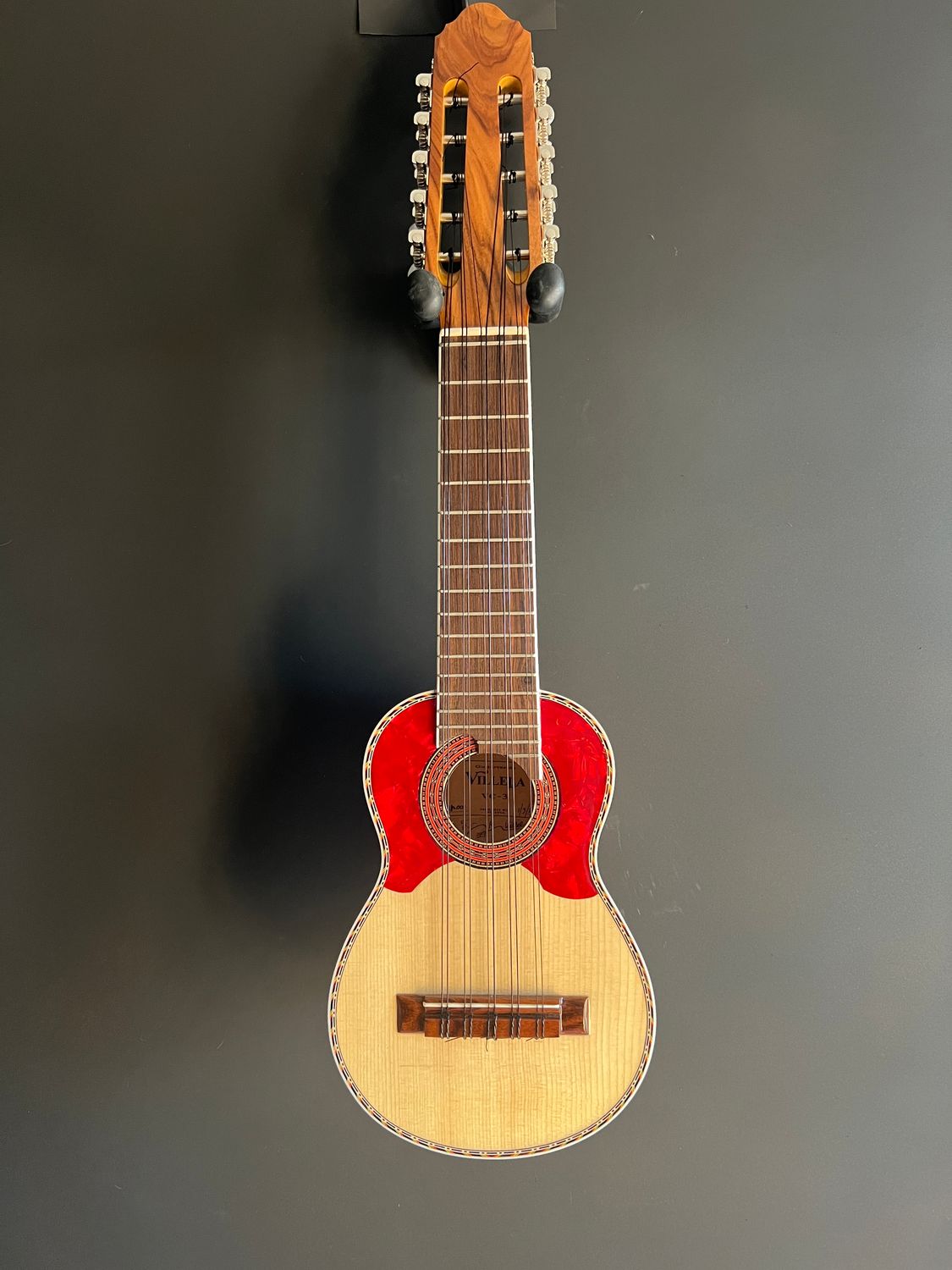 Villela VC-3 Bolivian Charango, Red w/Gig Bag