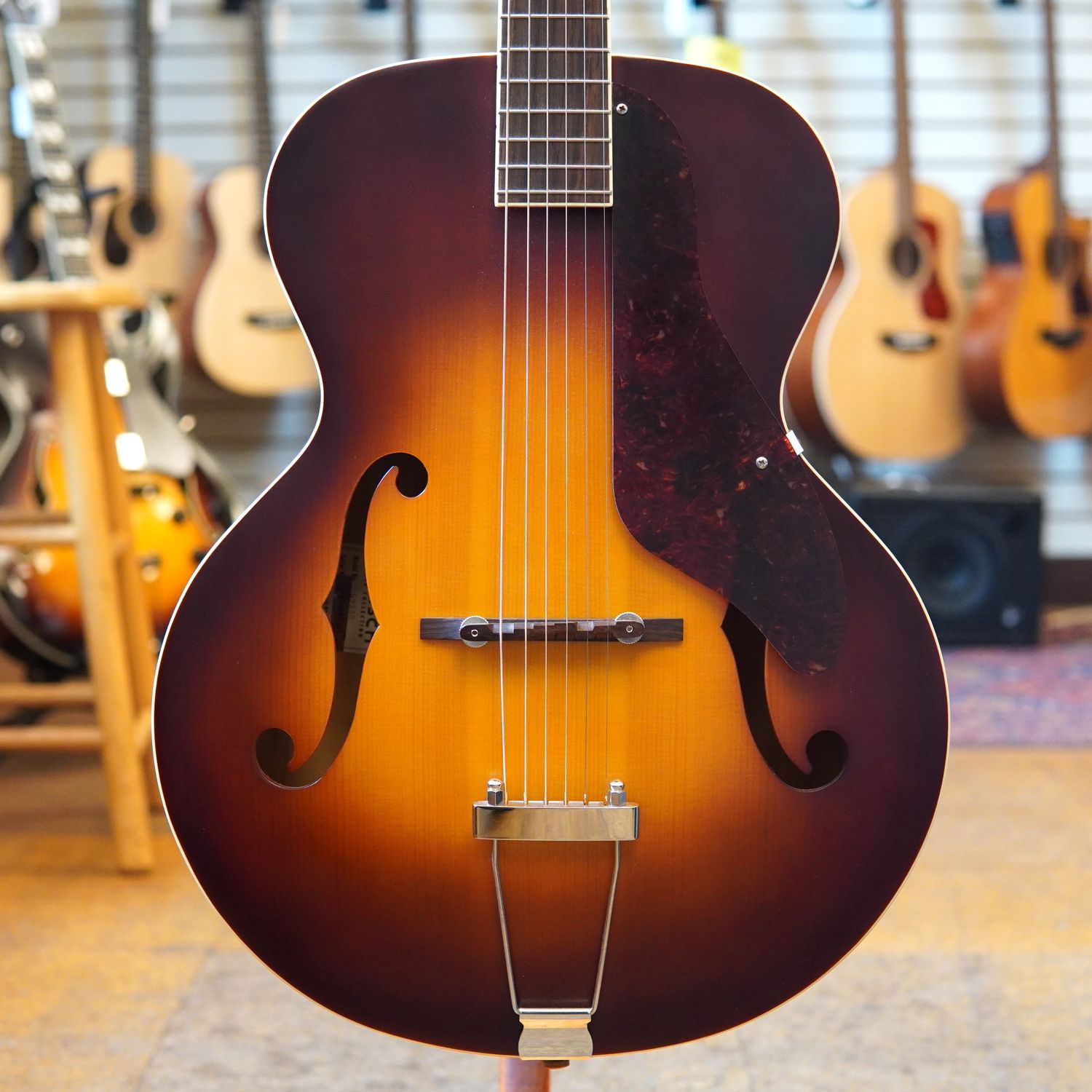 Gretsch G9550 New Yorker Archtop Acoustic Guitar Late 2010s Vintage Sunburst w/Hard Case