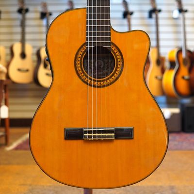 Oscar Schmidt OC11CE Classical Acoustic-Electric Guitar 2012 w/Hard Case