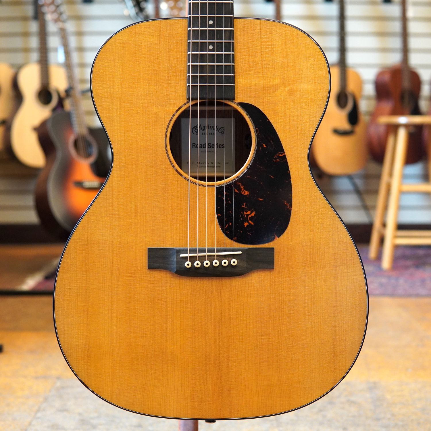 Martin Road Series 000-10E Retro Acoustic-electric Guitar Natural Aging Toner w/Softshell Case