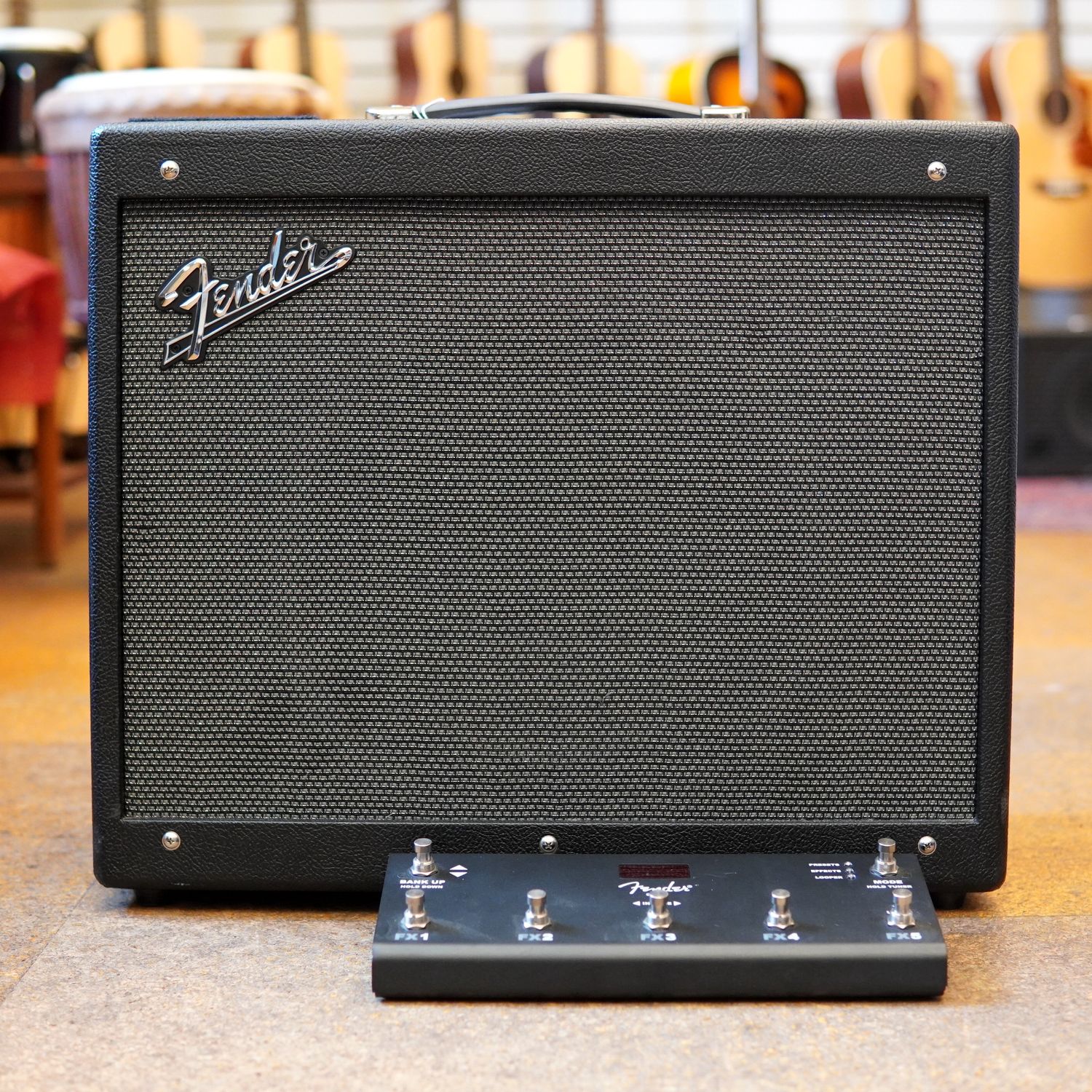 Fender Mustang GTX 100 100-watt 1 x 12-inch Combo Amplifier 2020 w/GTX-7 Footswitch
