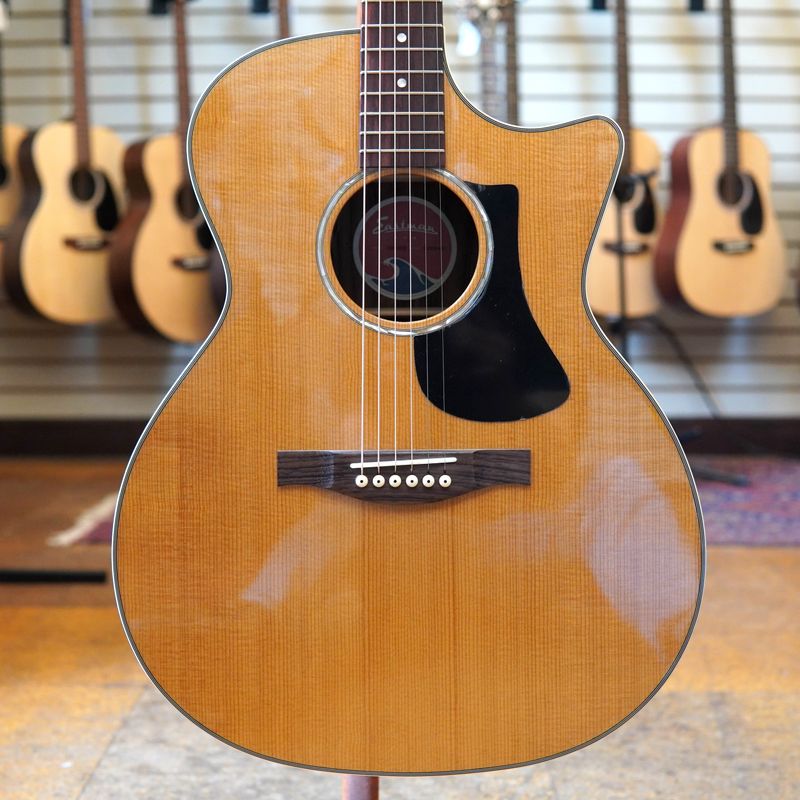 Eastman PCH2-GACE Acoustic-electric Guitar w/Padded Gig Bag