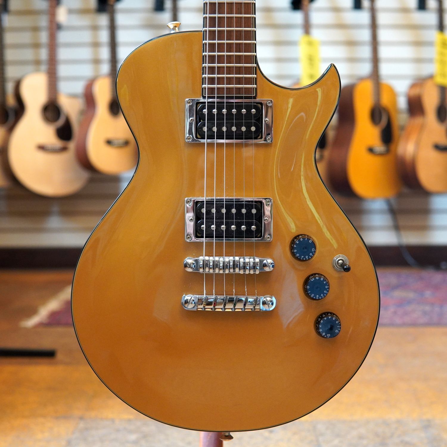 Ibanez ART100 Electric Guitar 2010 Gold w/Padded Gig Bag