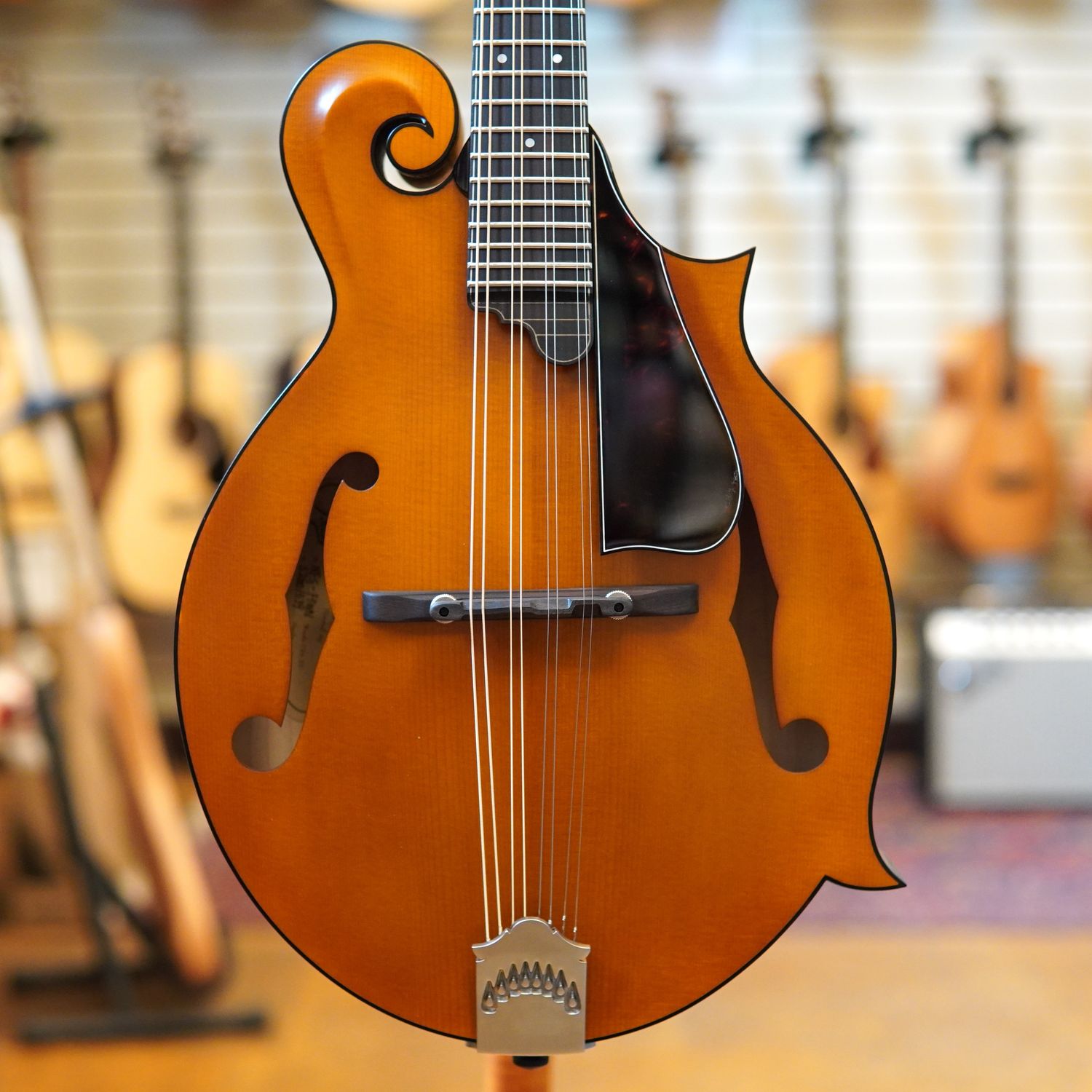 Northfield NFS-F5 F-Style F5 Standard Mandolin Amber w/Wide Nut, Scroll Inlay, Hard Case