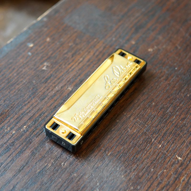 Lee Oskar Japan 25th Anniversary D Major Diatonic Gold Harmonica 2008