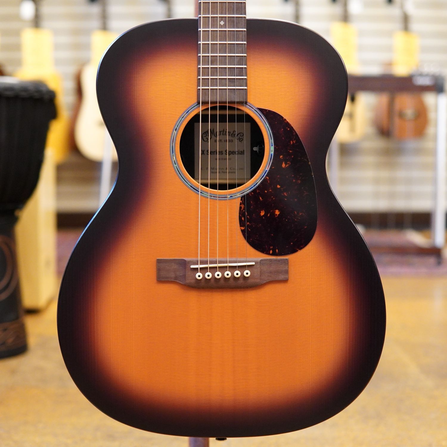 Martin 000-X2E Special Acoustic-Electric Guitar Brazilian Burst w/Softshell Case
