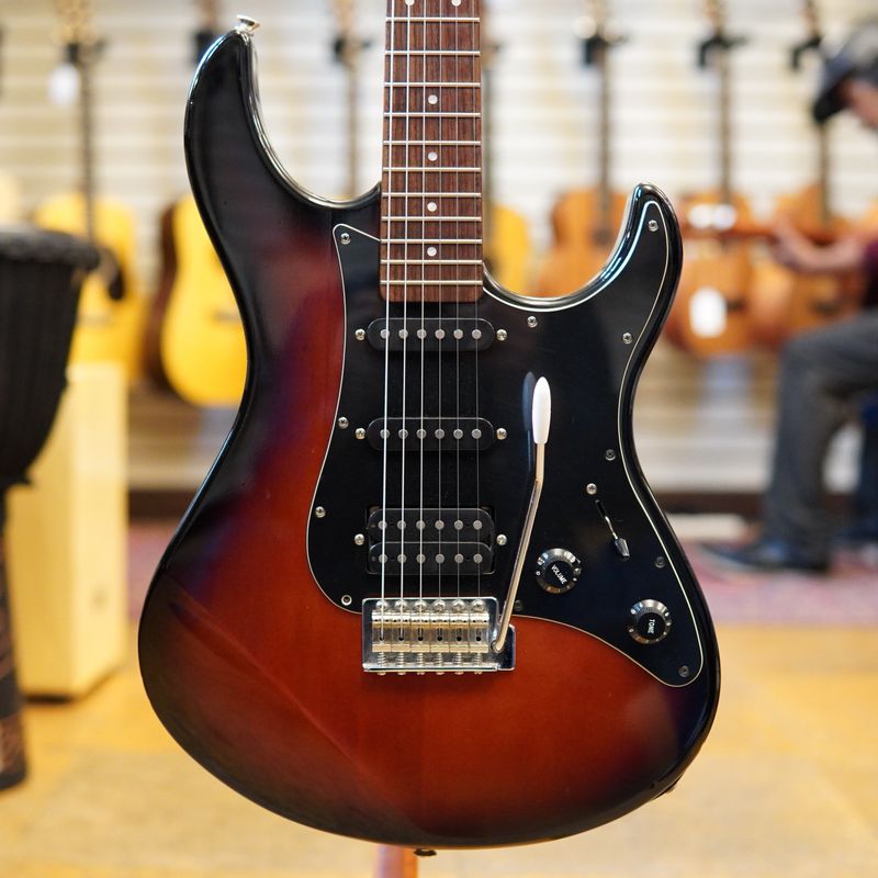 Yamaha Pacifica HSS Electric Guitar 2004 Tobacco Sunburst