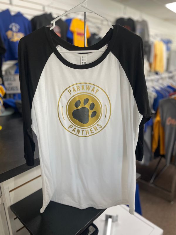 District Women&#39;s Perfect Tri 3/4-Sleeve Raglan. DM136L Black/ White XL