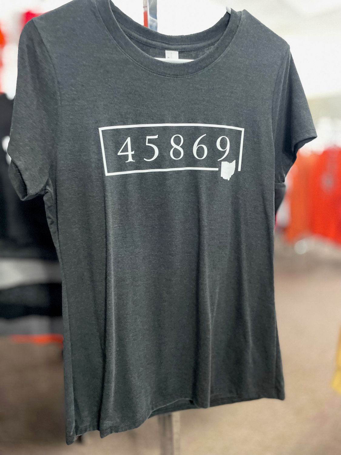 District Women's Perfect Tri Tee. DM130L Black Frost M